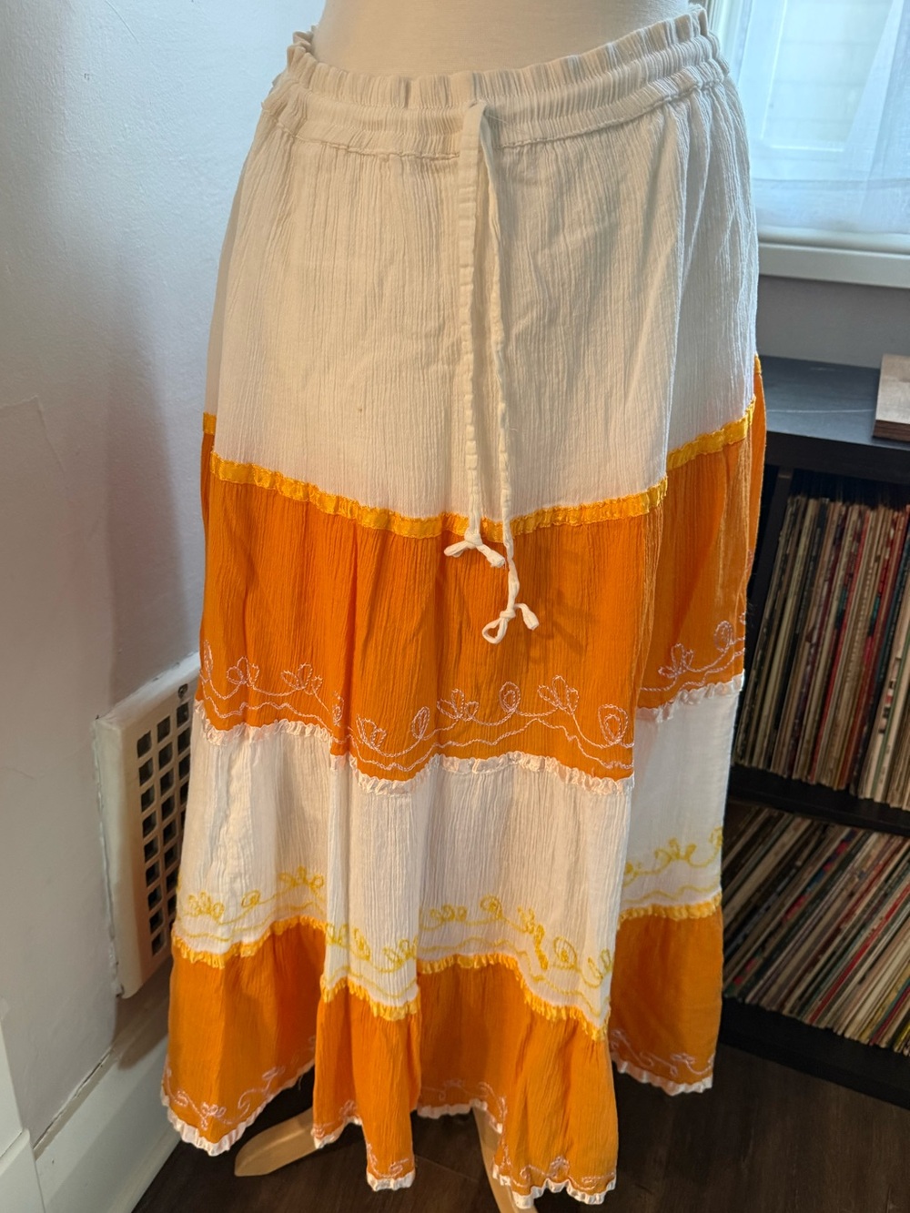 Jackpo Vintage 70s Vibe Boho Embroidered Gauze Peasant Skirt Free Size